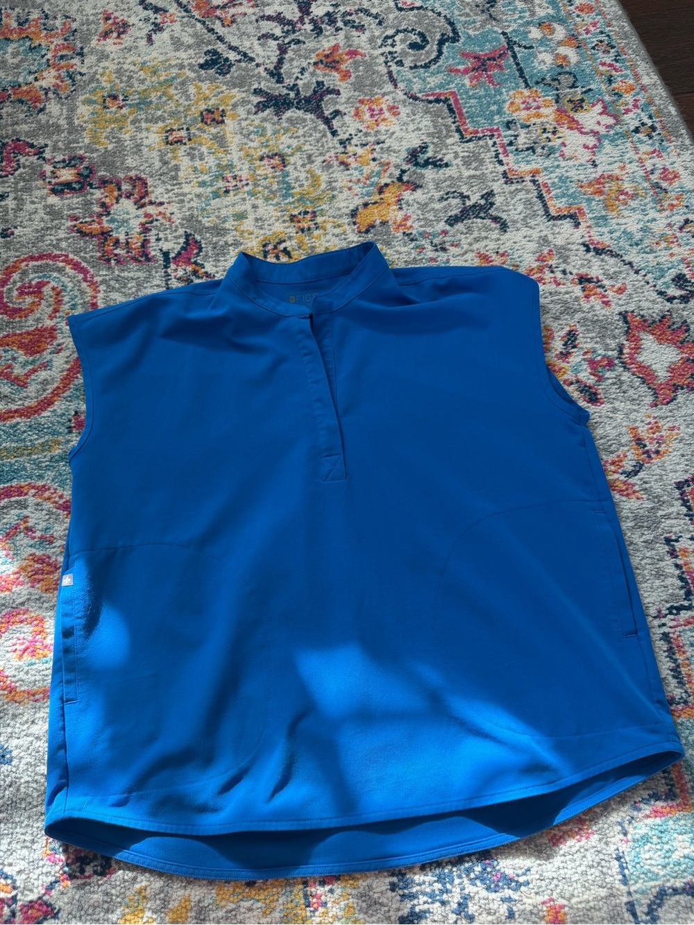 FIGS Rafaela oversized scrub top in royal blue